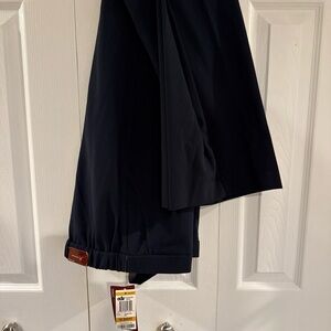 JM Collection Pull-On Tummy Control Pants, size 16 Short
NWT